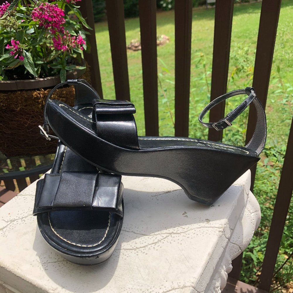 Franco Sarto Upper Leather Black Wedge Sandal 6.5
